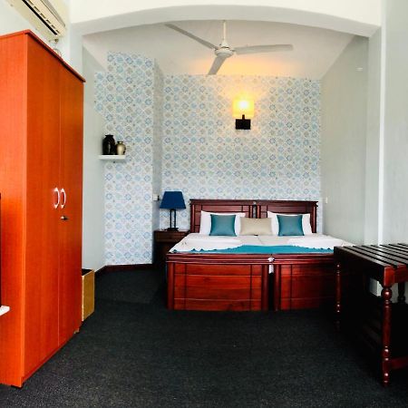 Blinkbonnie Inn Kandy Eksteriør billede